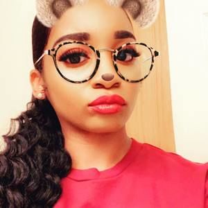 Meet your Posher, Lee